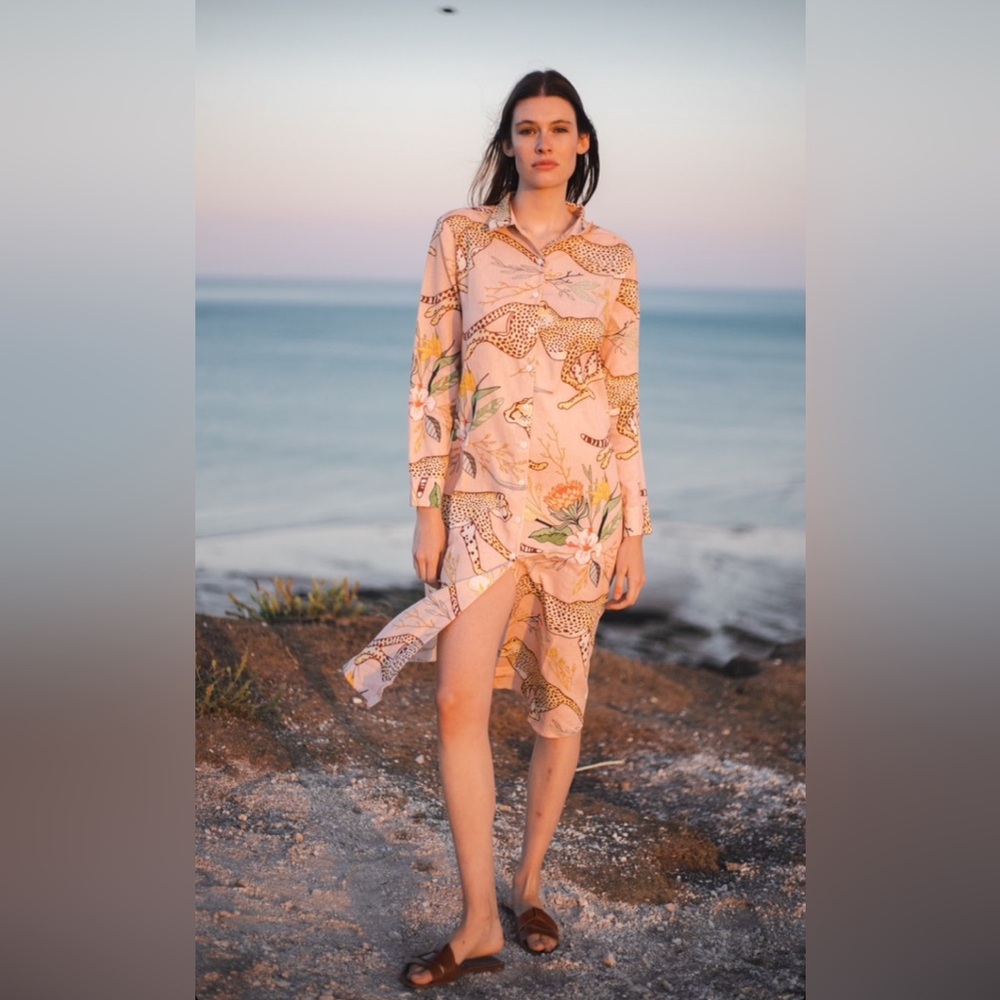 Las Sureñas Pink Chettah Print Linen Long Sleeve Dress